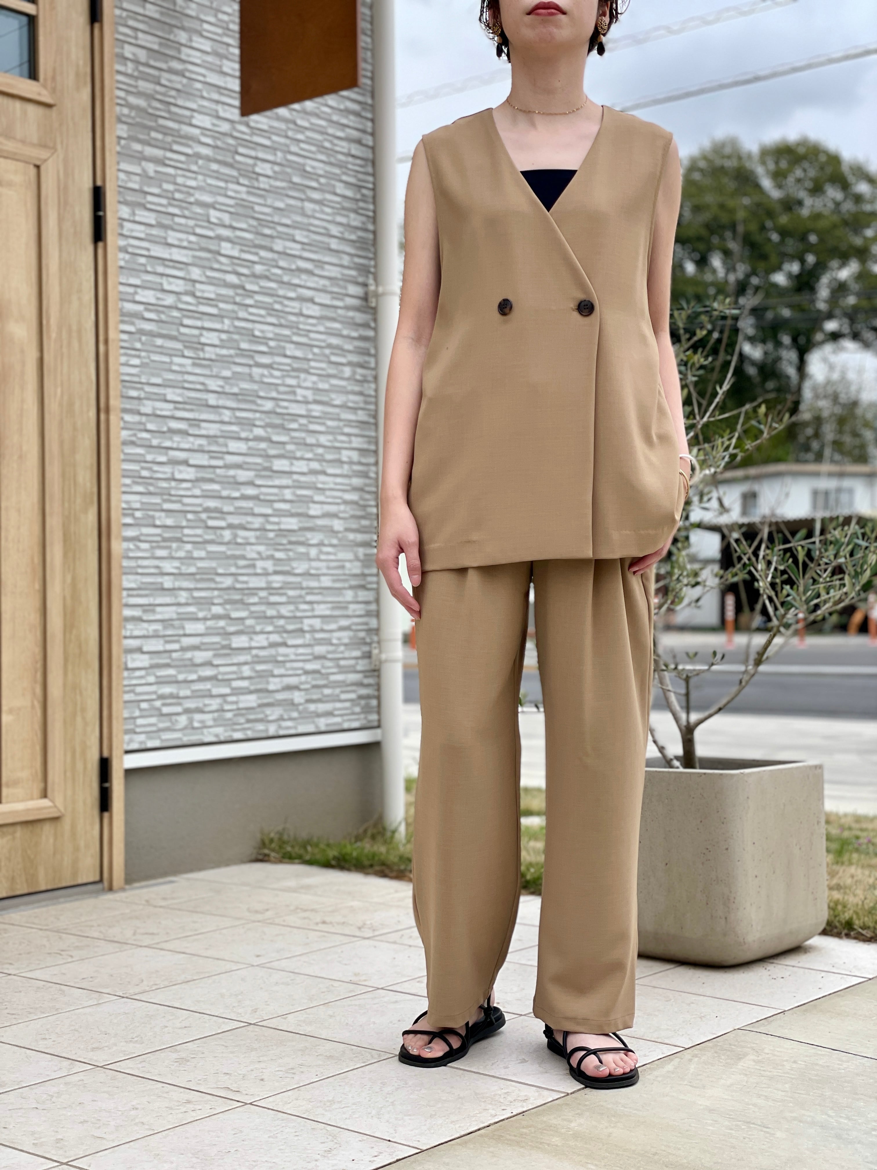 【気分が上がる！40代・50代女性がお洒落に見える春の色合わせ】